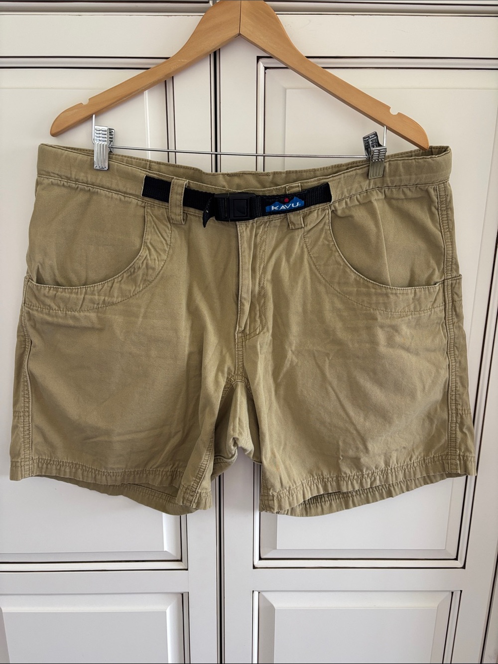 Kavu Chilli Lite Belted Cotton Shorts Hiking Outdoors Climbing Beige Tan Mens XL